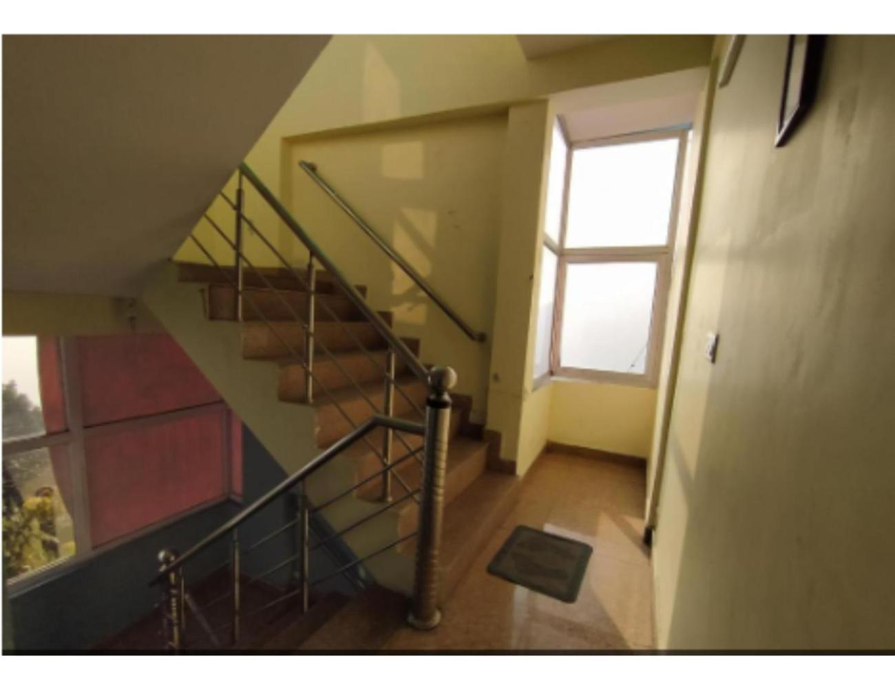 Hotel Super Mall Residency, Мусори Екстериор снимка