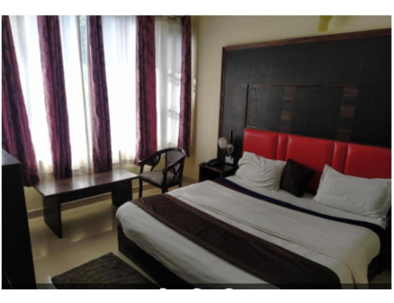 Hotel Super Mall Residency, Мусори Екстериор снимка